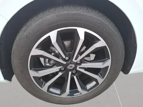 Renault Clio Clio TCe 90 Techno - Photo 8