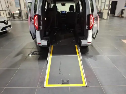 Renault Kangoo TCe 130 EDC Techno TPMR - Photo 19