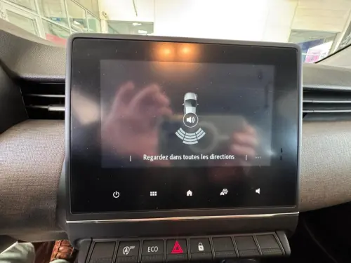 Renault Clio Clio TCe 90 Evolution - Photo 23