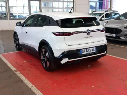 Renault Megane E-Tech Megane E-Tech EV40 130ch standard charge Equilibre - Photo 4