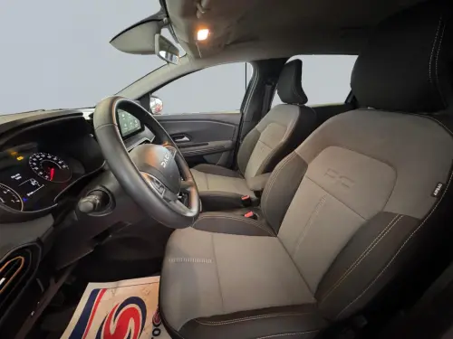 Dacia Jogger TCe 110 7 places Extreme + - Photo 9