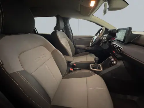 Dacia Jogger TCe 110 7 places Extreme + - Photo 16