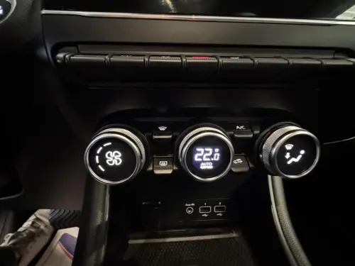 Renault Captur TCe 140 EDC Intens - Photo 21