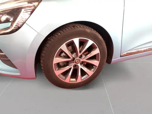 Renault Clio Clio E-Tech 140 Intens - Photo 8