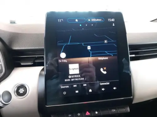 Renault Clio Clio E-Tech 140 Intens - Photo 23