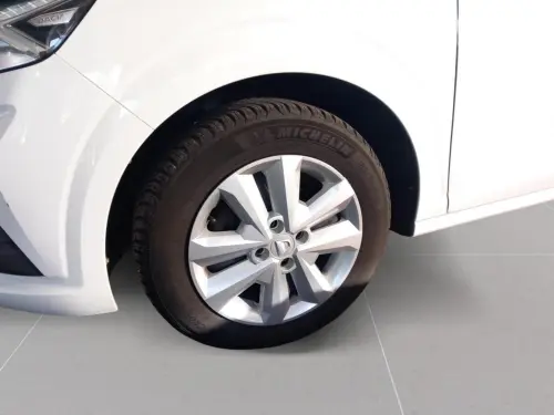 Dacia Sandero ECO-G 100 Essentiel - Photo 8