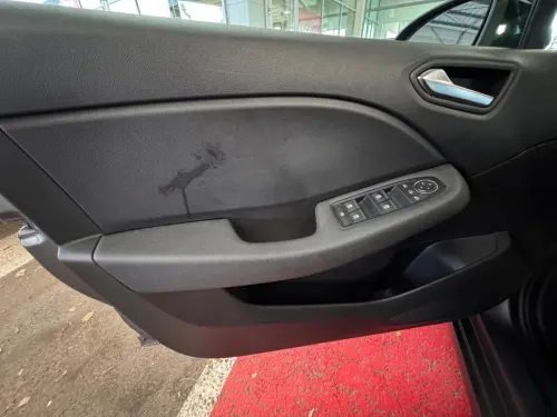 Renault Clio Clio TCe 90 Evolution - Photo 10