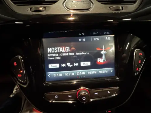 Opel Corsa 1.4 Turbo 100 ch Design 120 ans - Photo 22