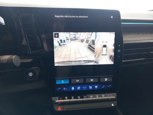 Renault Austral E-Tech full hybrid 200 GSR2 Iconic - Photo 24