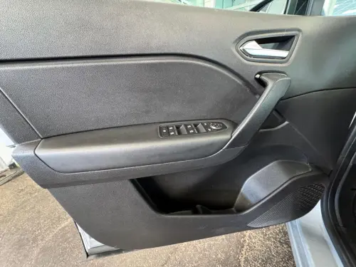 Renault Captur E-Tech 145 - 21 Business - Photo 10