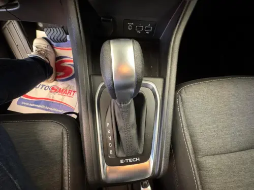 Renault Captur E-Tech 145 - 21 Business - Photo 22