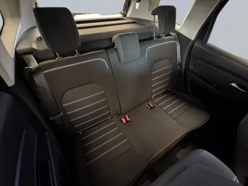 Dacia Duster ECO-G 100 4x2 Prestige + - Photo 17