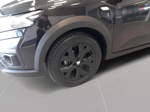 Dacia Jogger ECO-G 100 5 places SL Extreme - Photo 8