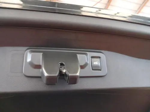 Renault Austral E TECH HYBRID 200 ICONIC - Photo 19