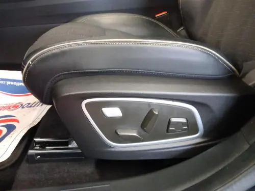 Renault Austral E TECH HYBRID 200 ICONIC - Photo 22