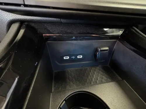 Renault Austral E-Tech hybrid 200 Iconic - Photo 22