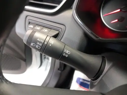 Renault Clio Clio TCe 90 Equilibre - Photo 20