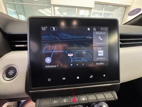 Renault Clio Clio E-Tech full hybrid 145 Techno - Photo 20