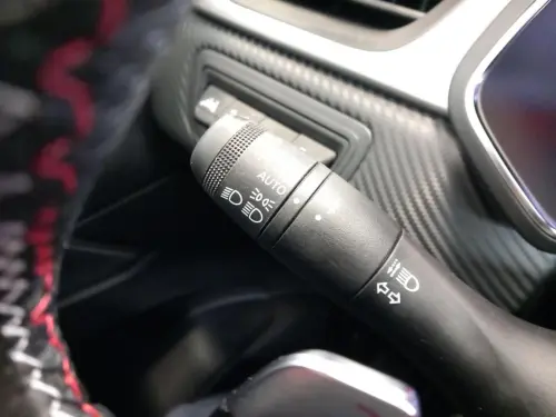 Renault Captur TCe 160 EDC - 21B R.S. Line - Photo 20