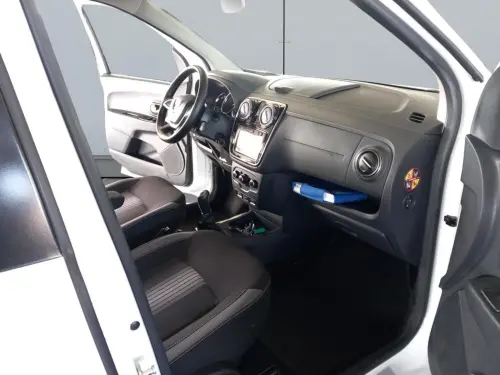 Dacia Lodgy TCe 115 7 places Advance - Photo 16