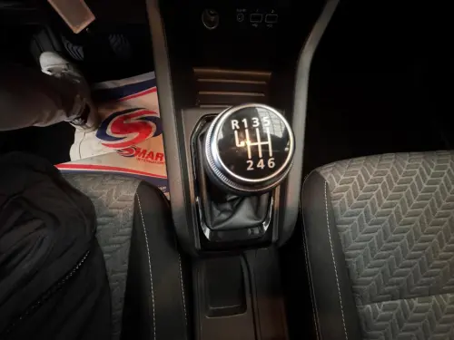 Renault Clio Clio TCe 90 Evolution - Photo 23