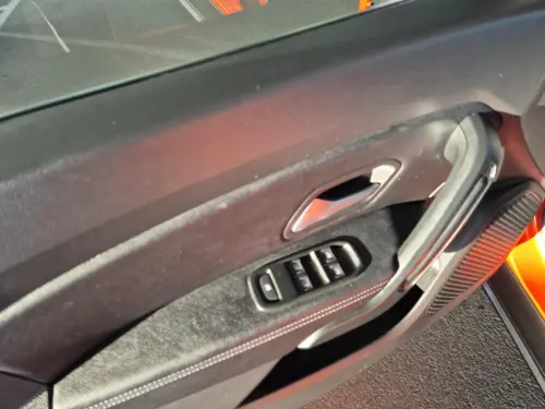 Dacia Duster ECO-G 100 4x2 Prestige + - Photo 10