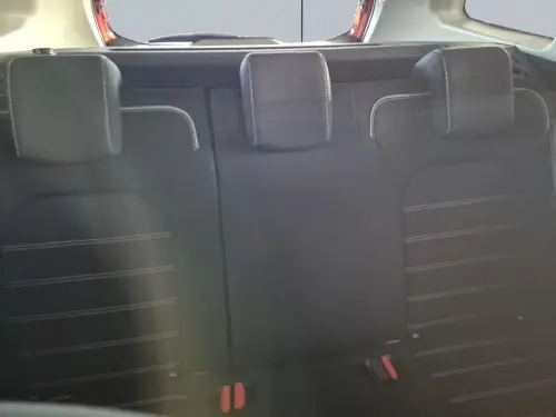 Dacia Duster ECO-G 100 4x2 Prestige + - Photo 17