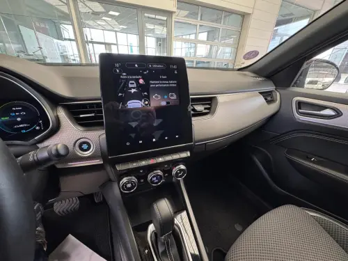 Renault Arkana E-Tech 145 - 23 Techno - Photo 14