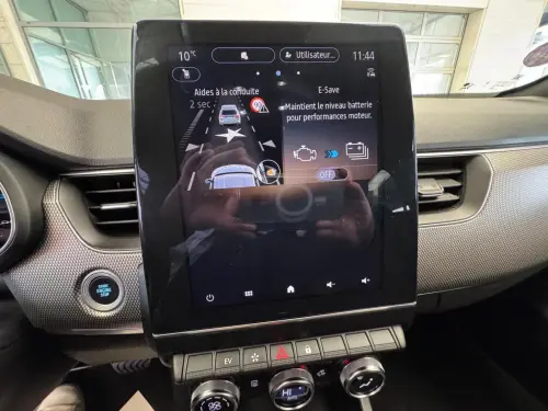 Renault Arkana E-Tech 145 - 23 Techno - Photo 20