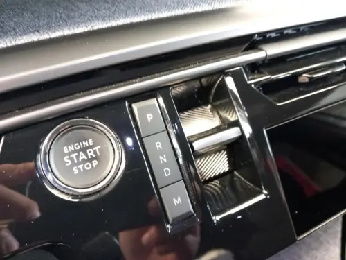 Peugeot 3008 Hybrid 136 e-DCS6 GT - Photo 14