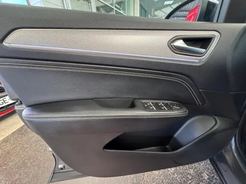 Renault Arkana E-Tech 145 - 23 Techno - Photo 10