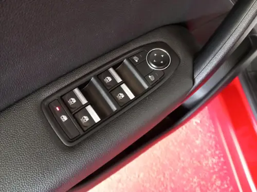 Renault Captur E-Tech hybride 145 Techno - Photo 10