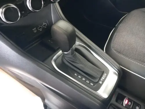 Renault Captur E-Tech hybride 145 Techno - Photo 14