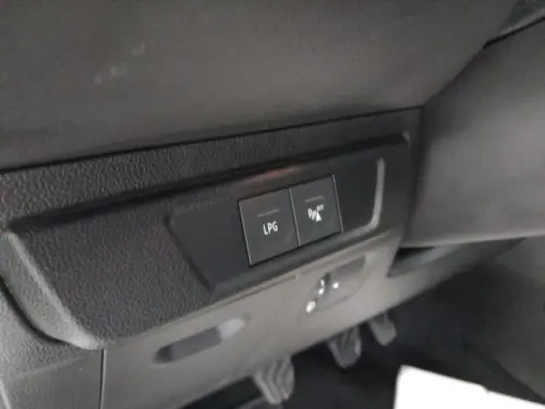 Dacia Sandero ECO-G 100 Expression - Photo 19