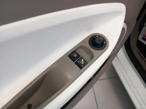 Renault Zoe Life - Photo 10