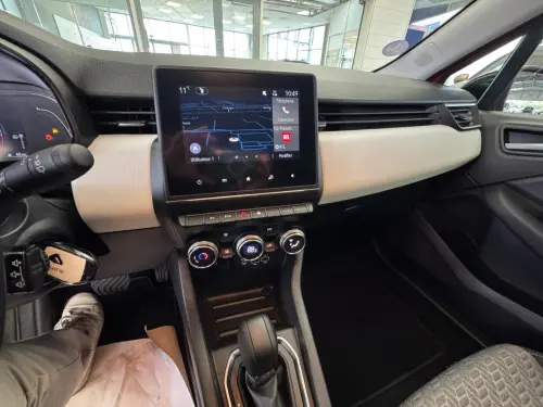 Renault Clio Clio E-Tech full hybrid 145 Evolution - Photo 14