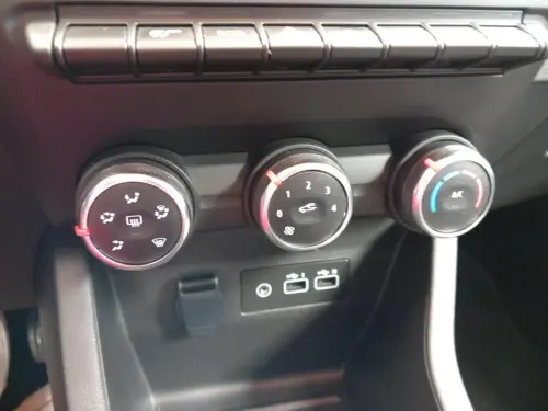 Renault Clio Clio TCe 100 GPL Evolution - Photo 22