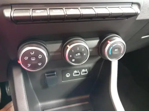 Renault Clio Clio TCe 100 GPL Evolution - Photo 23