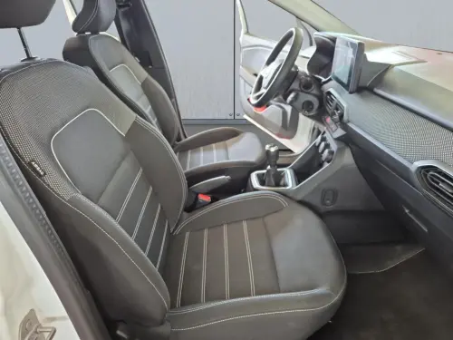 Dacia Jogger ECO-G 100 5 places Confort - Photo 16