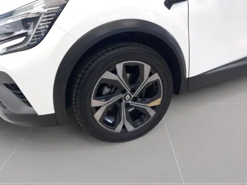 Renault Captur E-Tech hybride 145 Engineered - Photo 8