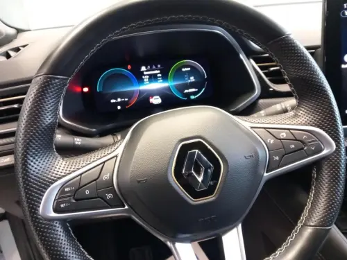 Renault Captur E-Tech hybride 145 Engineered - Photo 13