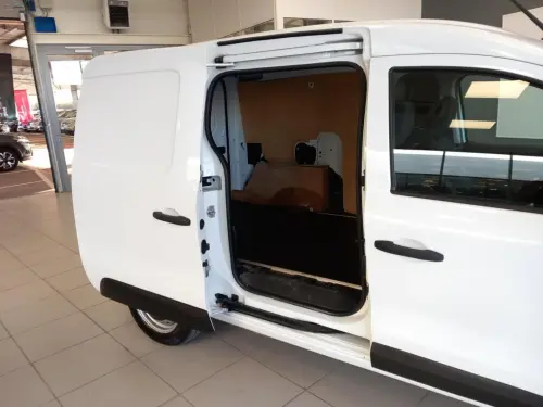 Renault Kangoo BLUE DCI 95 - 22 CONFORT - Photo 20