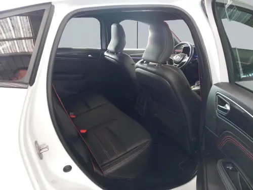 Renault Arkana E-Tech hybride 145 R.S. Line Fast Track - Photo 17