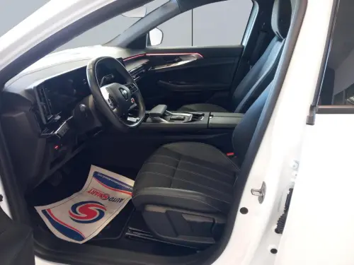 Renault Austral E-Tech hybrid 200 Techno - Photo 9