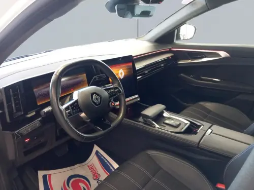 Renault Austral E-Tech hybrid 200 Techno - Photo 11