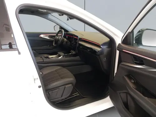 Renault Austral E-Tech hybrid 200 Techno - Photo 17