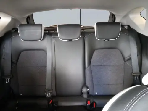 Renault Captur E-Tech hybride 145 Techno - Photo 15