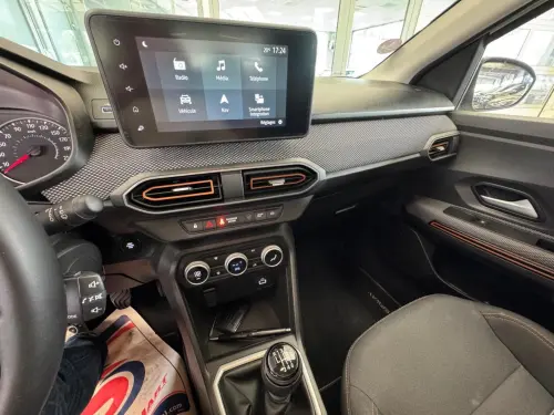 Dacia Sandero TCe 110 Stepway Expression + - Photo 14
