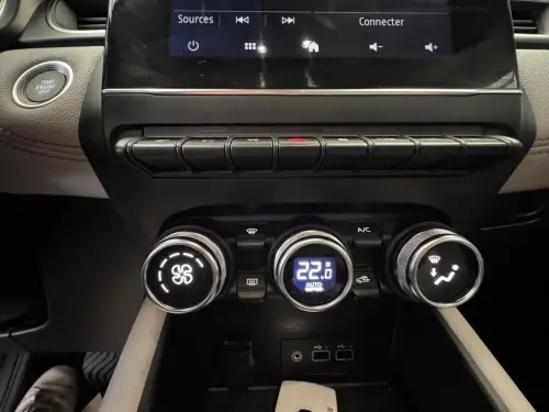 Renault Captur E-Tech hybride 145 Iconic - Photo 21