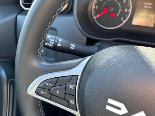 Dacia Duster Blue dCi 115 4x2 Extreme - Photo 13